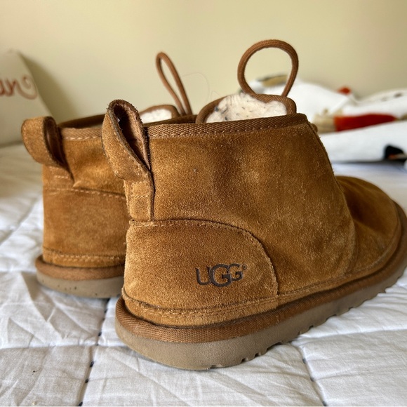 Ugg Neumal’s - Picture 2 of 3